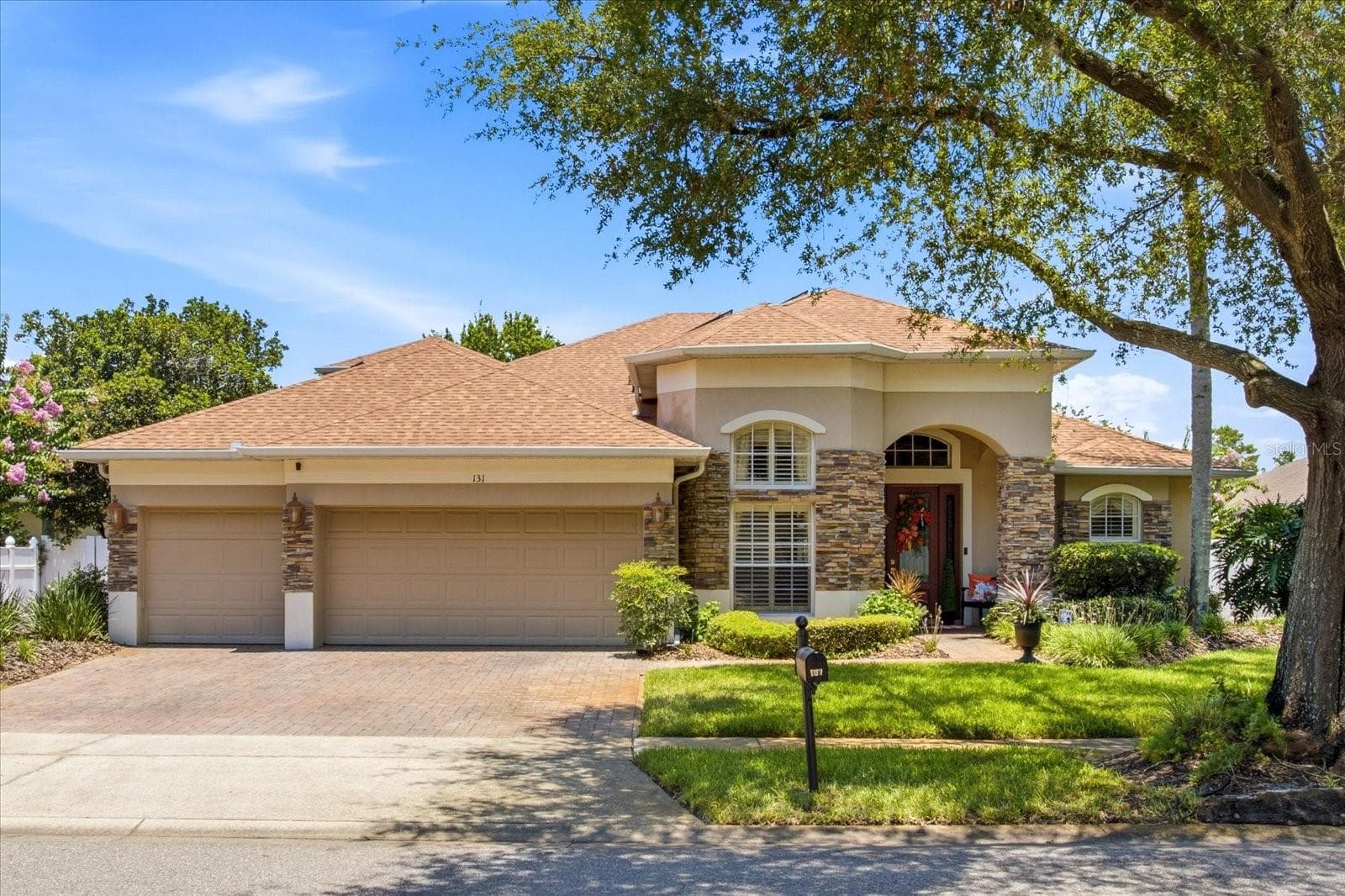 131 ALEXANDRIA PLACE DR