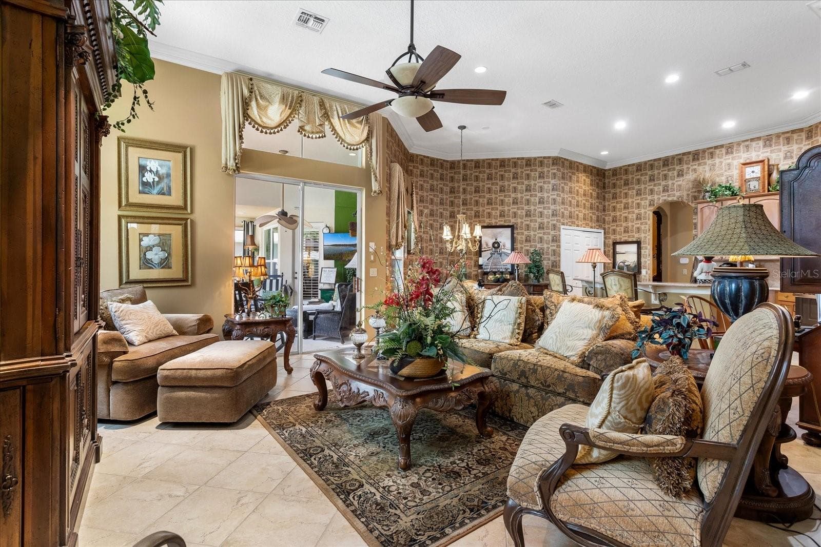Single Family Residence at 131 ALEXANDRIA PLACE DR, APOPKA, photo 18 of 53