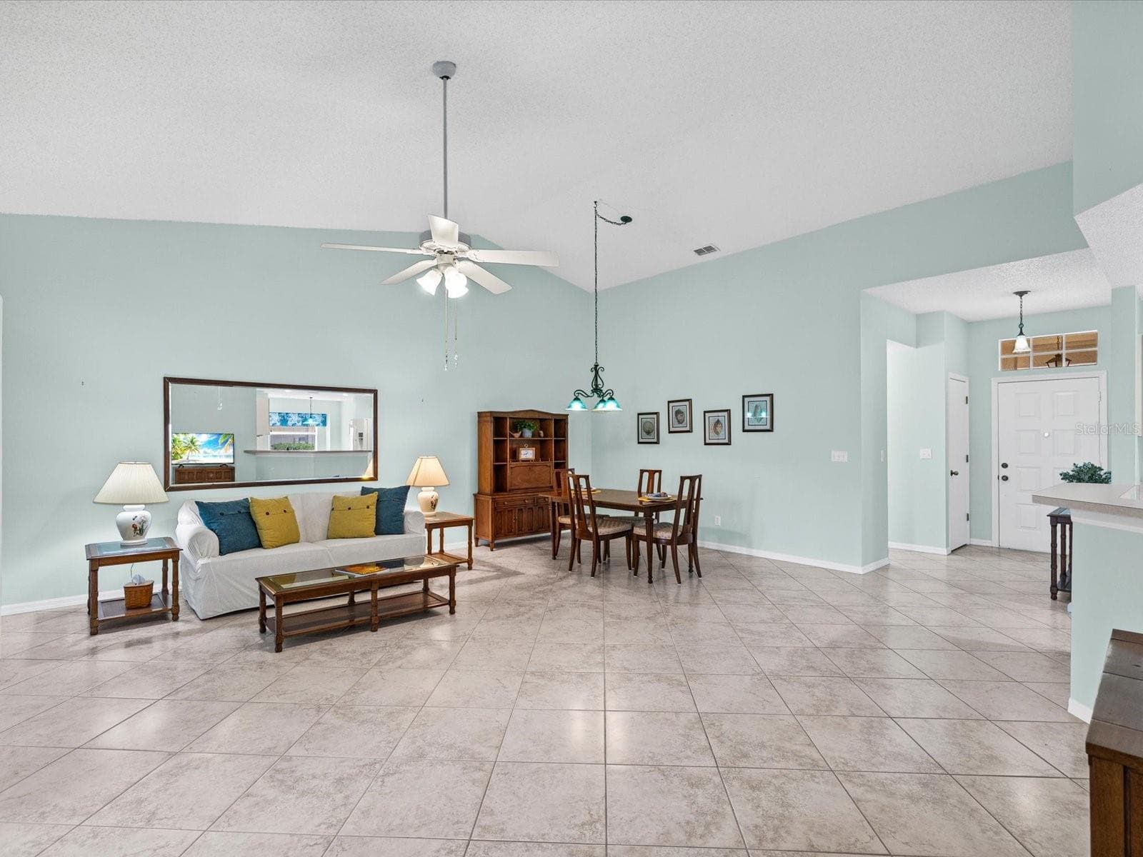 Open Living Area - 830 MCCALLISTER AVE, SUN CITY CENTER