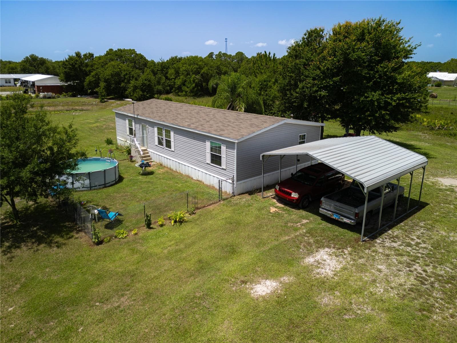 Mobile Home at 1833 E SUNNYSIDE DR, LORIDA, photo 24 of 31