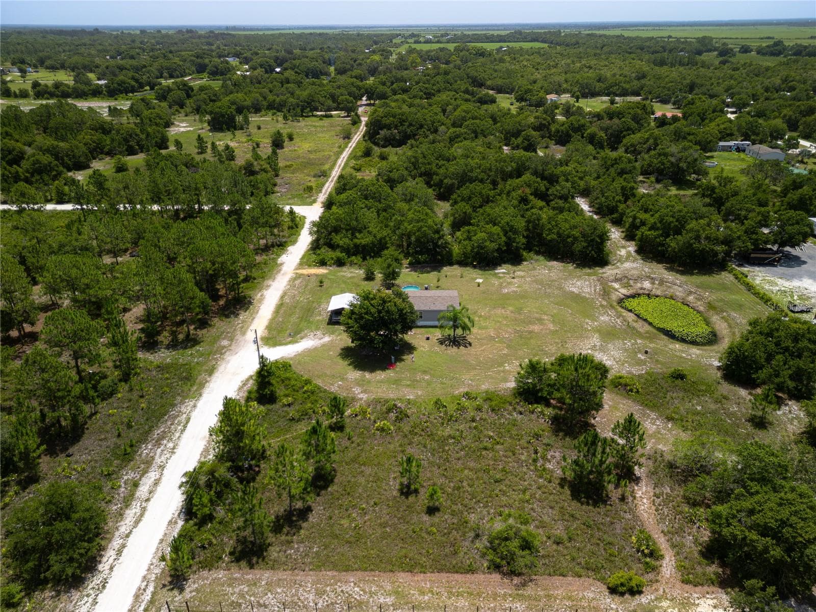 Mobile Home at 1833 E SUNNYSIDE DR, LORIDA, photo 26 of 31