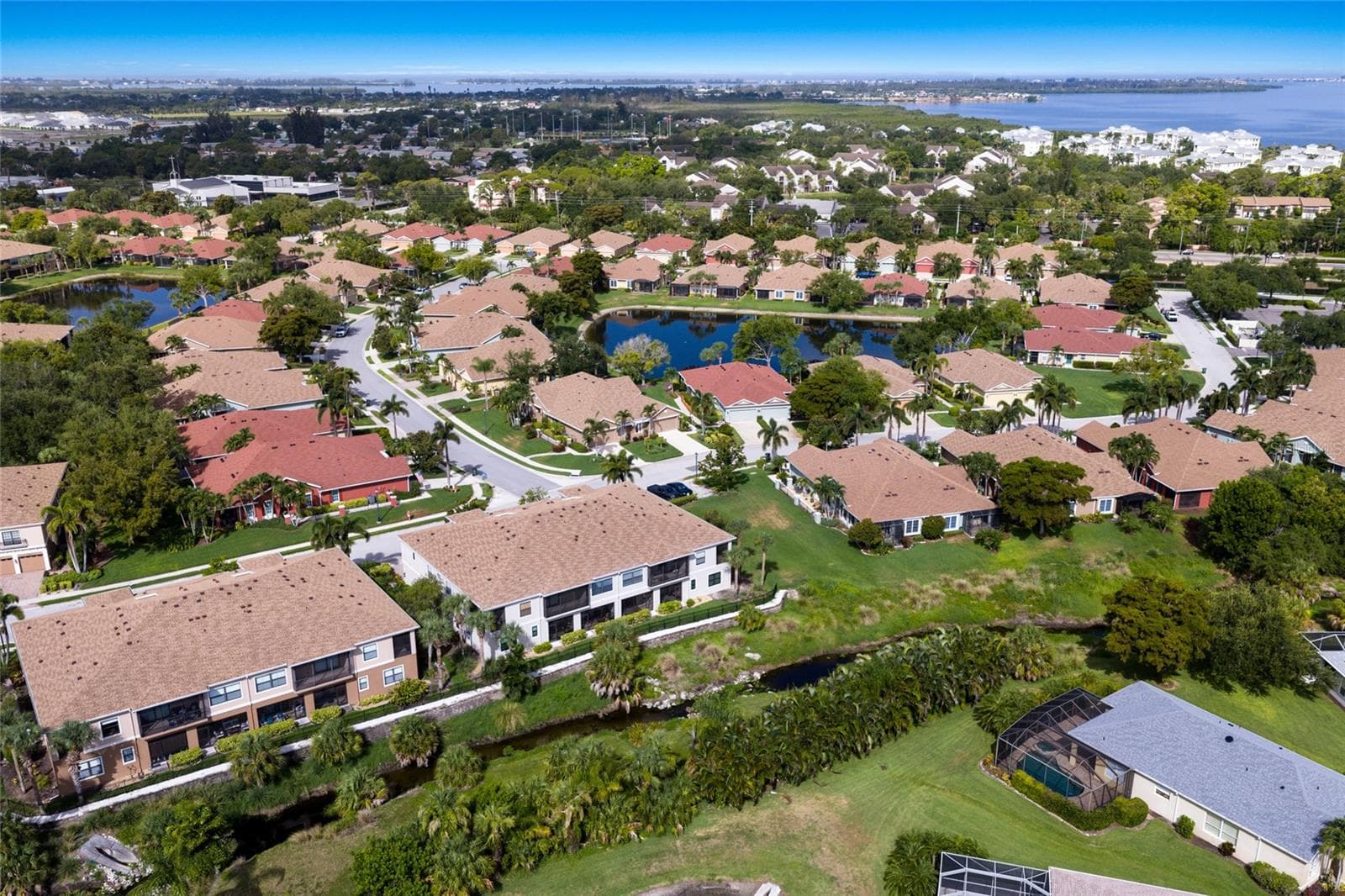 Condominium at 7258 HAMILTON RD, BRADENTON, photo 29 of 32