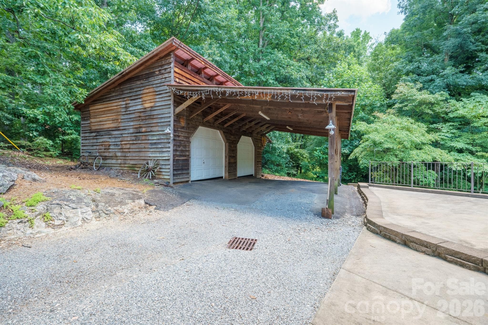 Single Family Residence at 229 Rocky Lane, Lincolnton, photo 6 of 48
