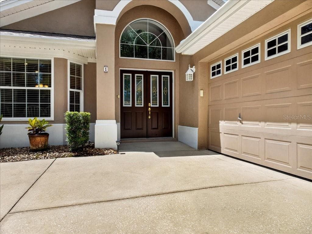 Single Family Residence at 1 GLENEAGLES PL, PALM COAST, photo 4 of 44