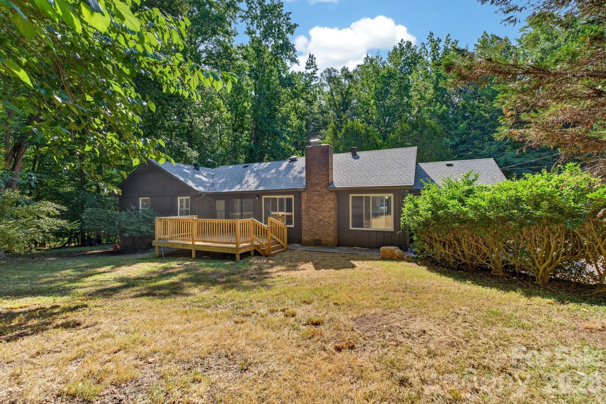 Single Family Residence at 4531 Belhaven Forest Drive, Gastonia, photo 5 of 48