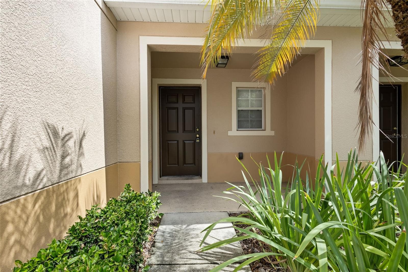 Townhouse at 2972 ROYAL TUSCAN LN, VALRICO, photo 4 of 32