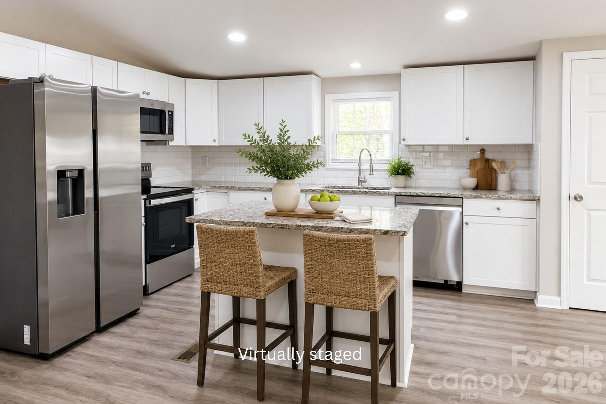 Single Family Residence at 1332 Poplar Glen Drive, Kannapolis, photo 3 of 19