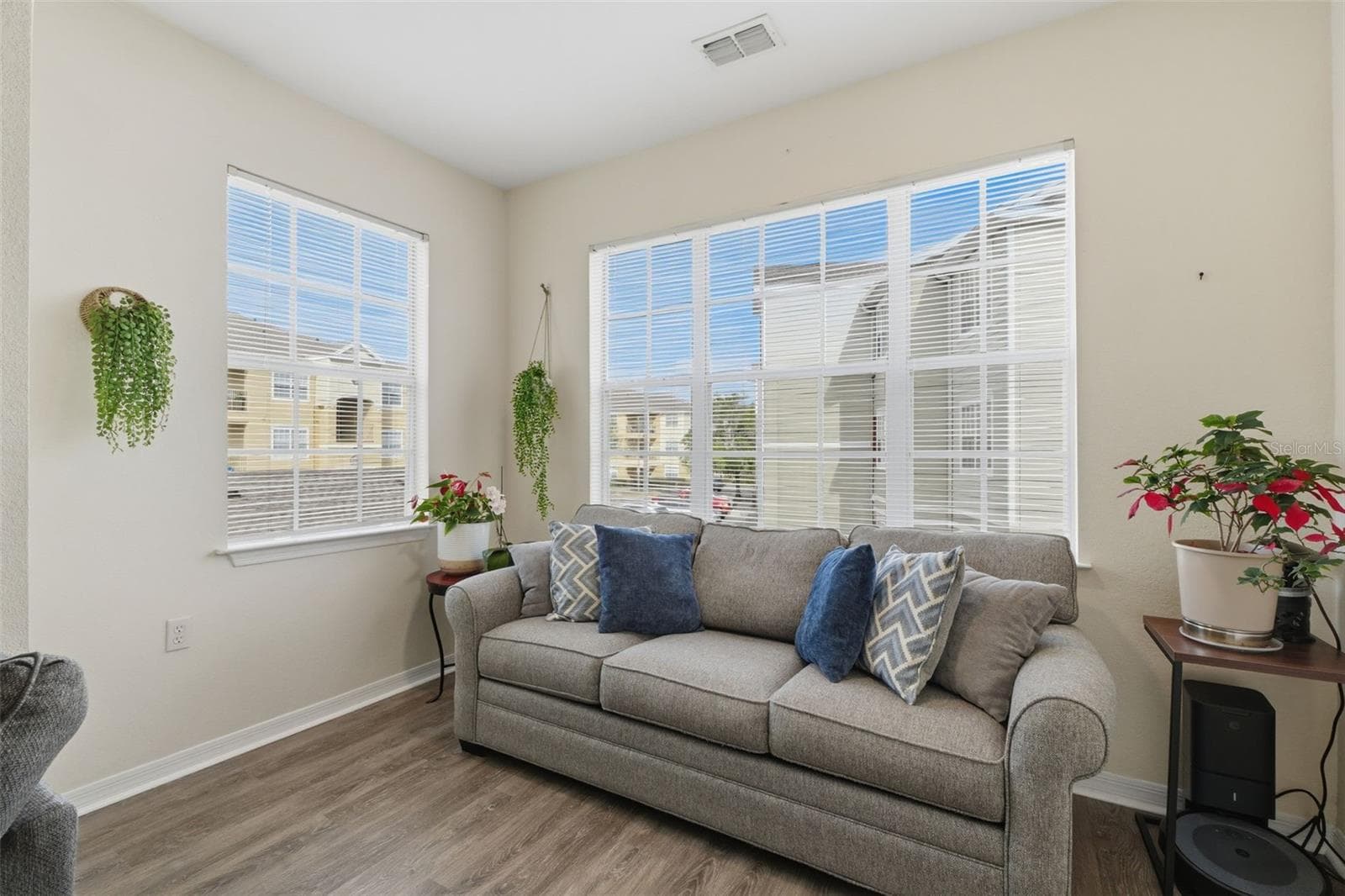 Condominium at 8201 CLAIRE ANN DR #203, ORLANDO, photo 5 of 15