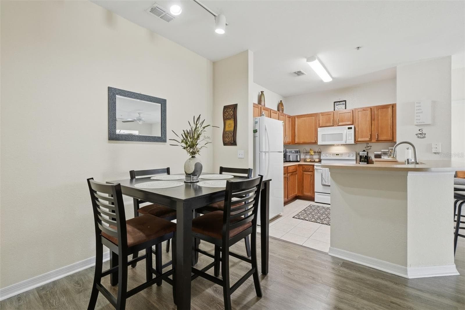 Condominium at 8201 CLAIRE ANN DR #203, ORLANDO, photo 7 of 15