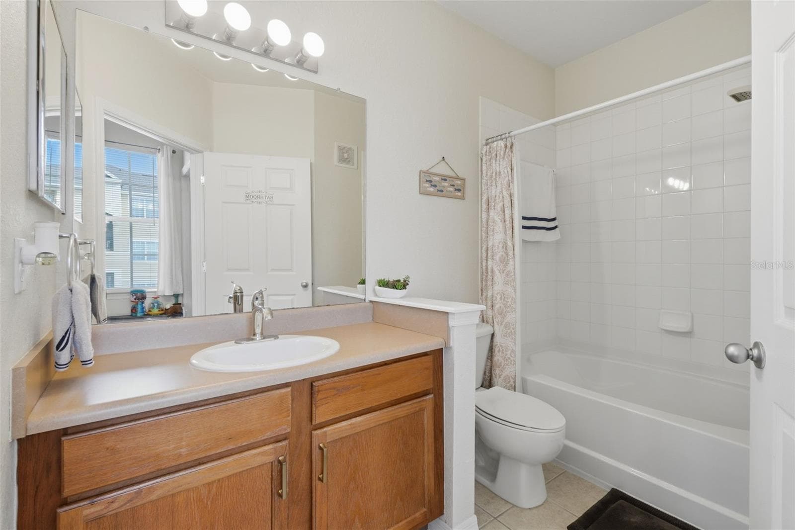 Condominium at 8201 CLAIRE ANN DR #203, ORLANDO, photo 9 of 15