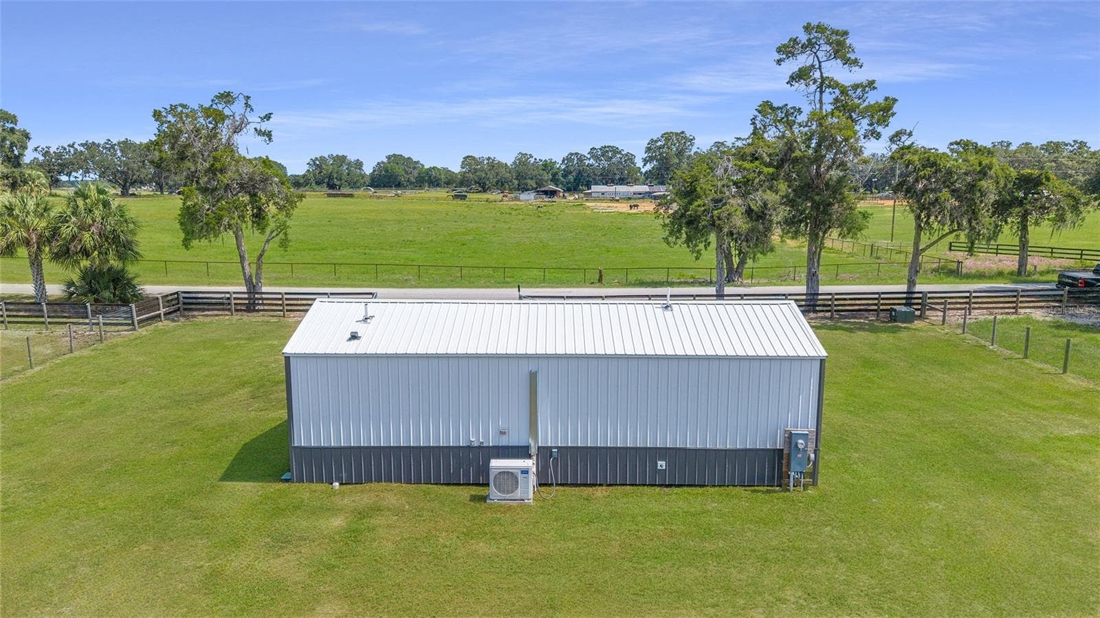 Farm at 1177 NW 102ND BLVD, WILDWOOD, photo 14 of 25