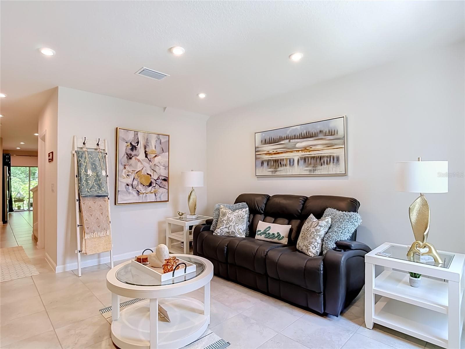 Townhouse at 12000 GRIZZLY LN, NEW PORT RICHEY, photo 9 of 55