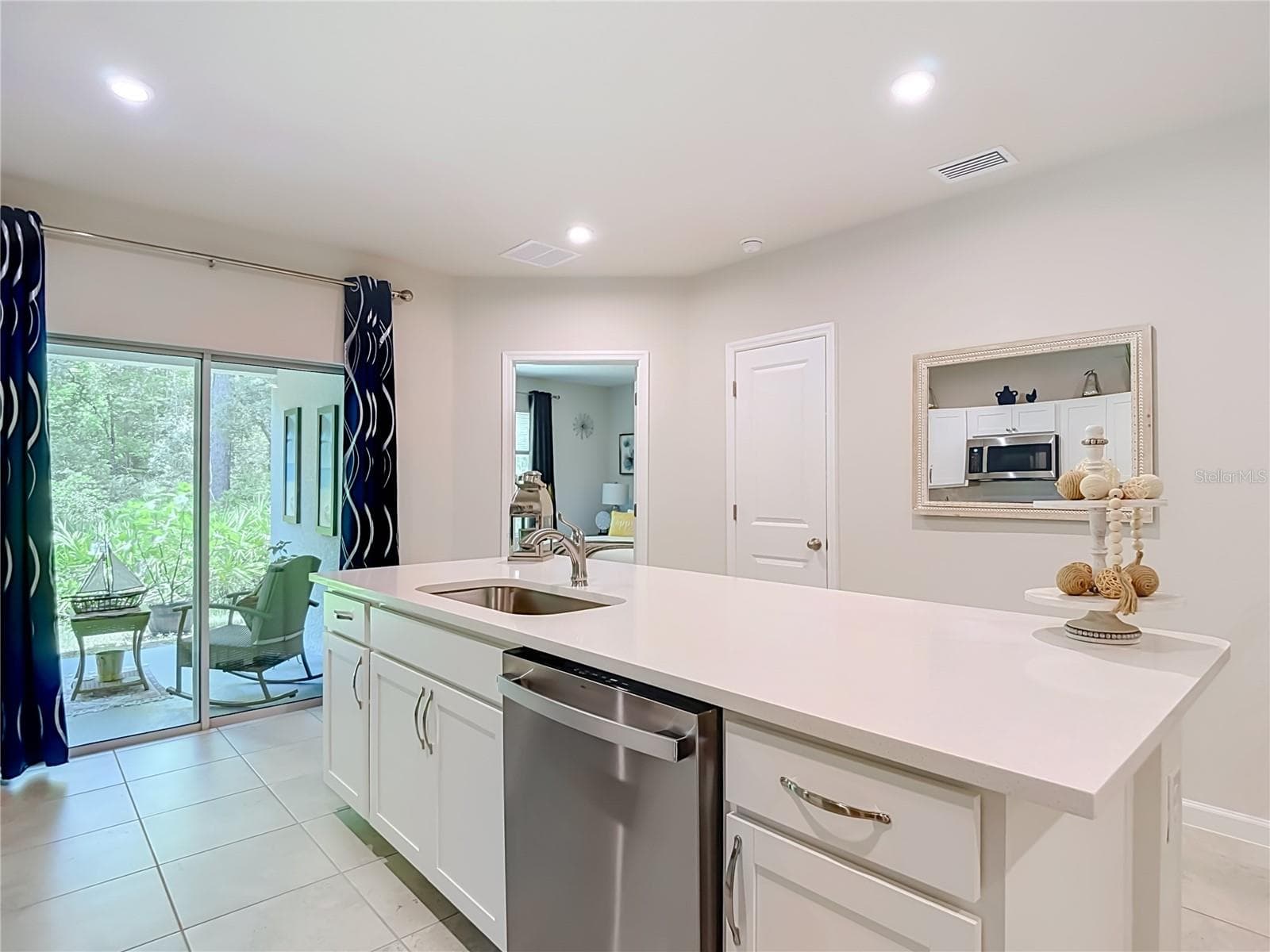 Townhouse at 12000 GRIZZLY LN, NEW PORT RICHEY, photo 13 of 55