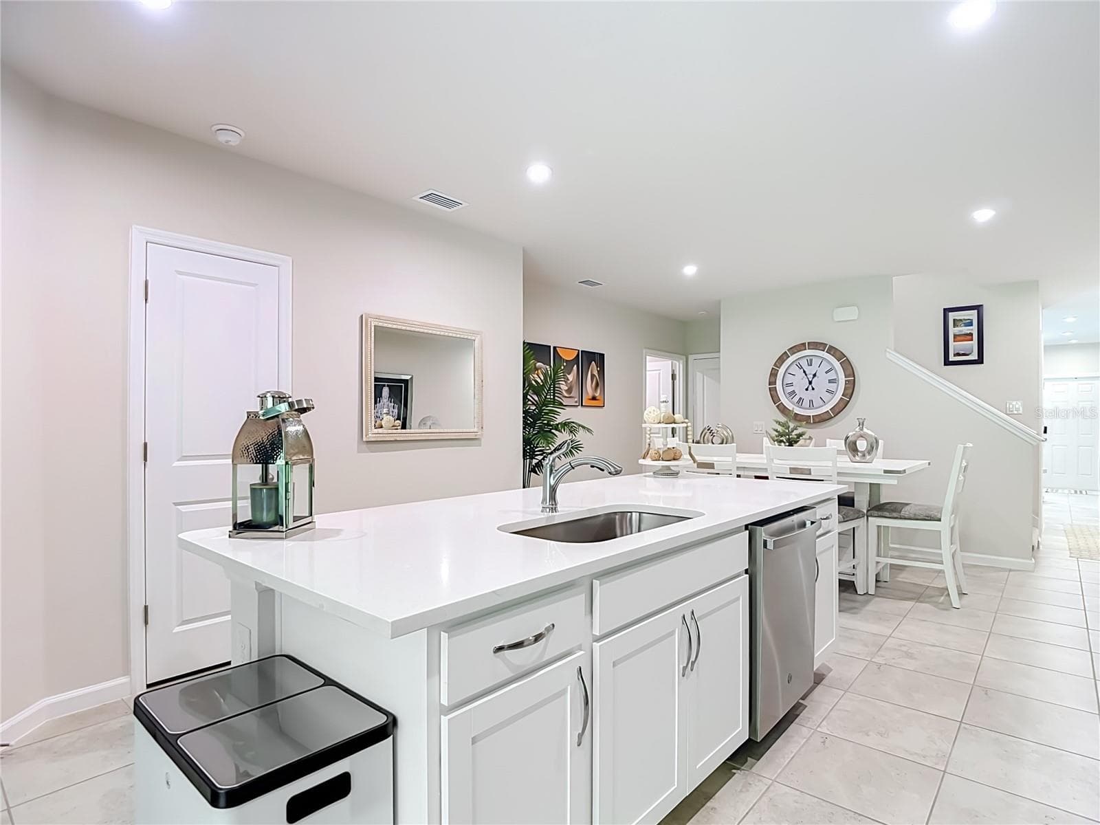 Townhouse at 12000 GRIZZLY LN, NEW PORT RICHEY, photo 15 of 55