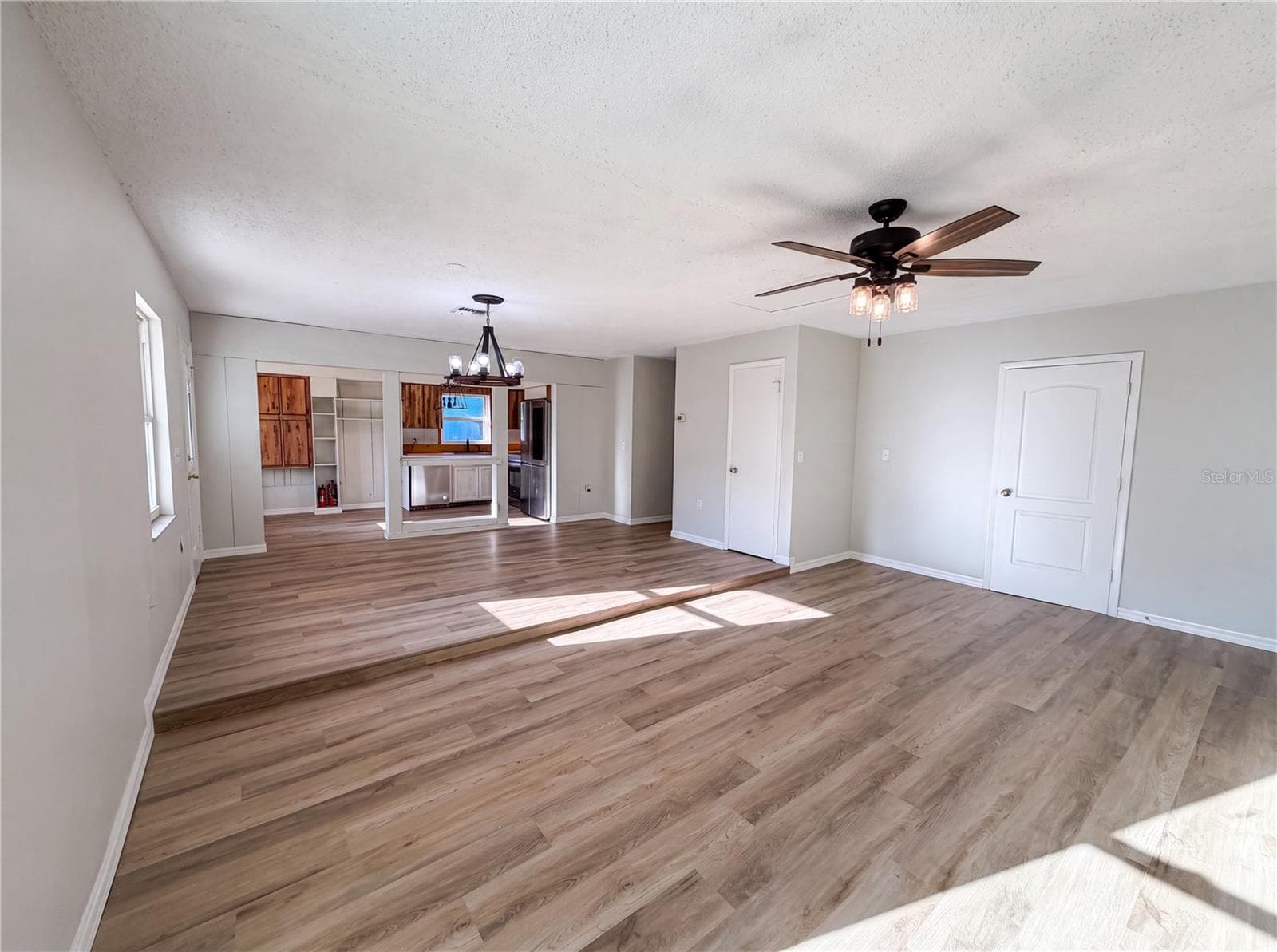 Single Family Residence at 2230 SPRING HOLLOW DR, ORANGE CITY, photo 5 of 20