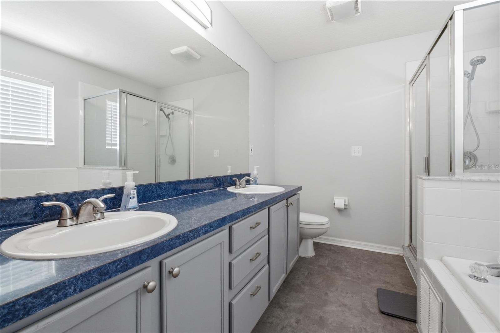 Single Family Residence at 993 SCENIC VIEW CIR, MINNEOLA, photo 26 of 42