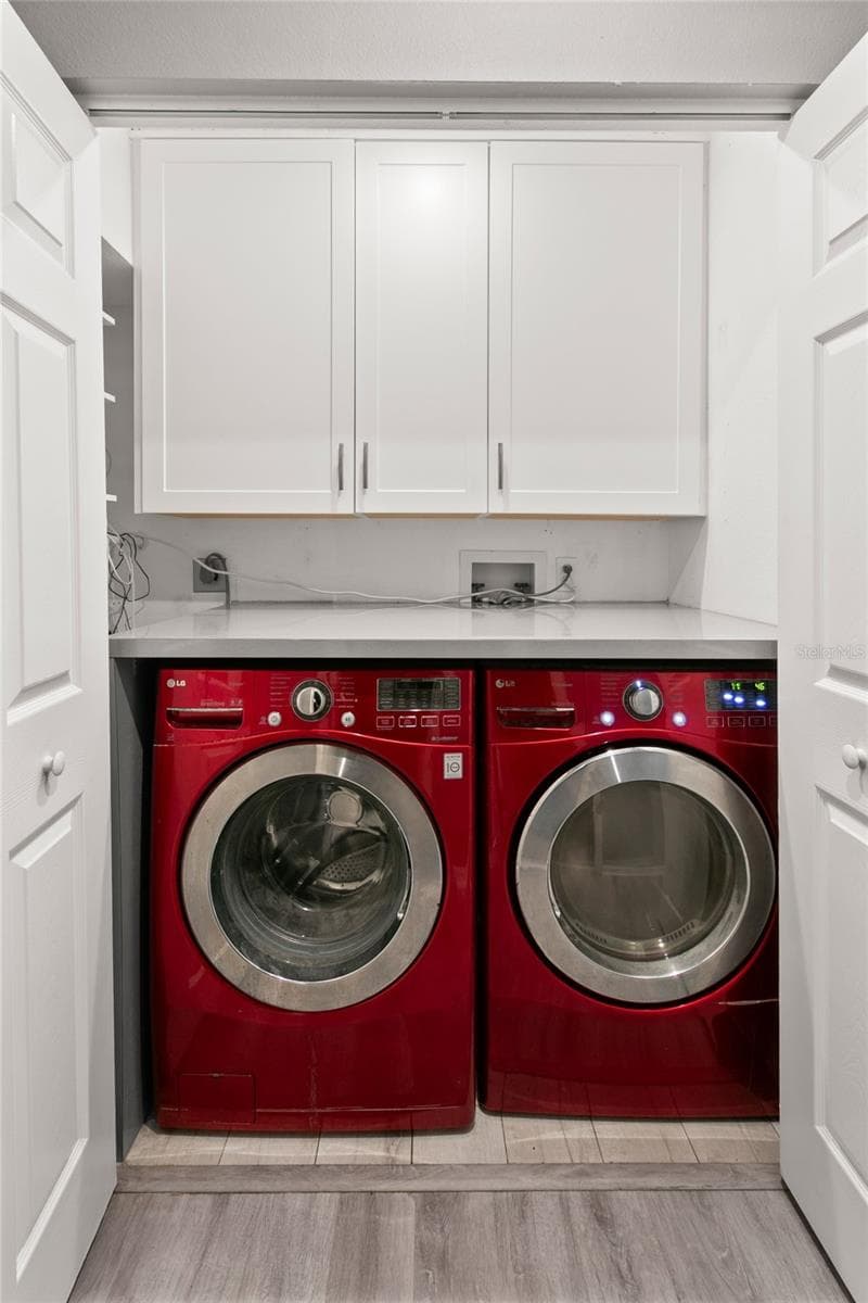 2nd Level Laundry - 2376 HANOVER DR, DUNEDIN