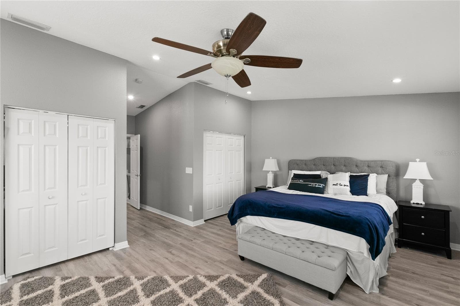 3rd Level-Master/Ensuite w/a view - 2376 HANOVER DR, DUNEDIN