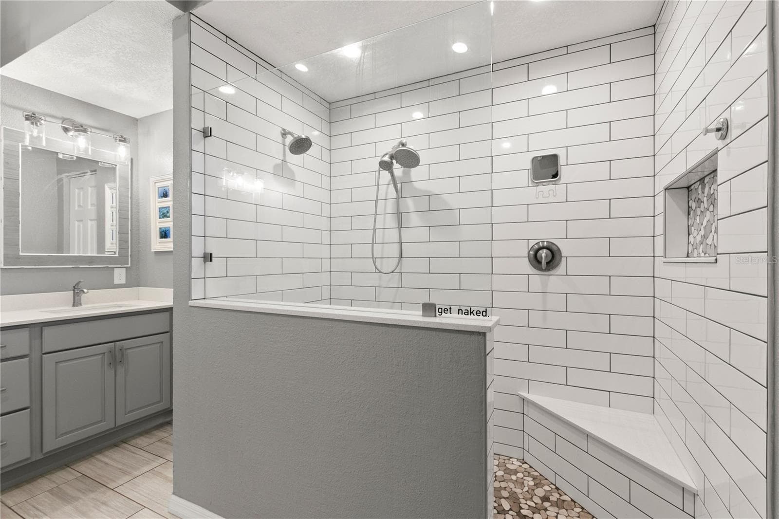 3rd Level Primary Ensuite - 2376 HANOVER DR, DUNEDIN