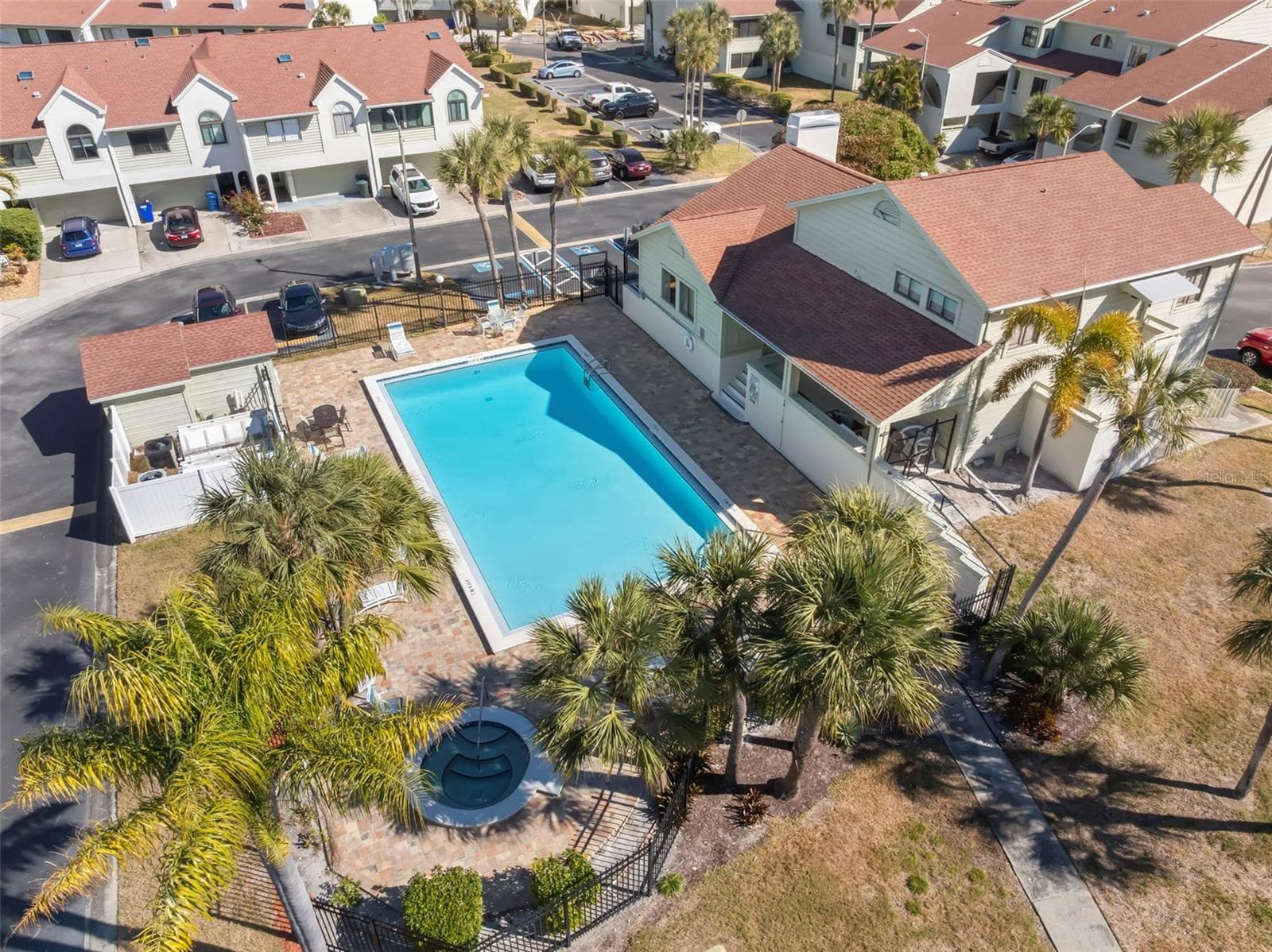 Community Pool/Clubhouse - 2376 HANOVER DR, DUNEDIN