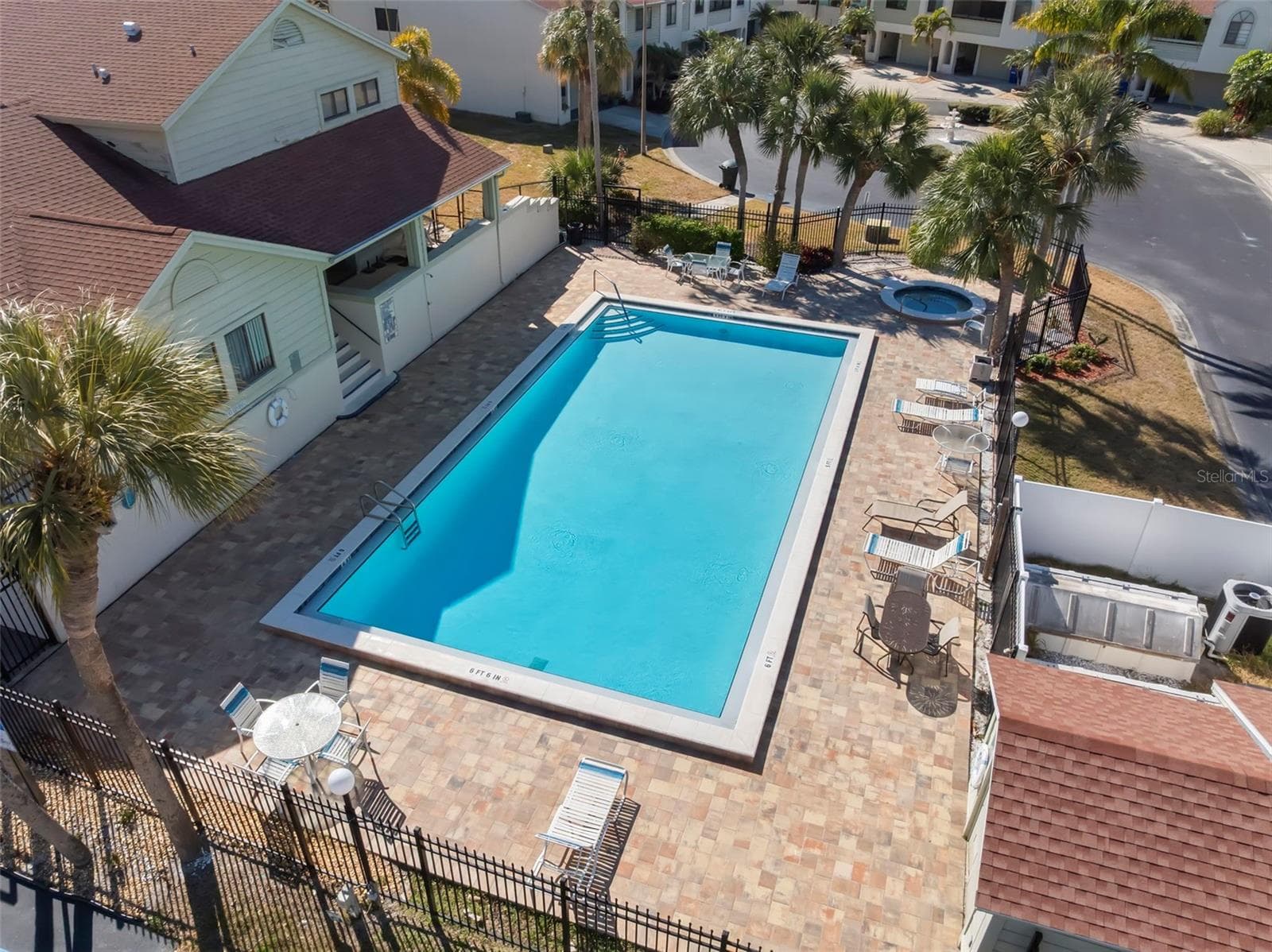 Community Pool/Clubhouse - 2376 HANOVER DR, DUNEDIN