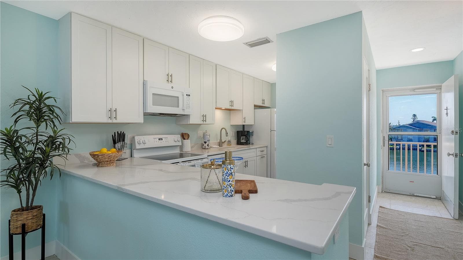 Condominium at 9000 BLIND PASS RD #303, SARASOTA, photo 12 of 25