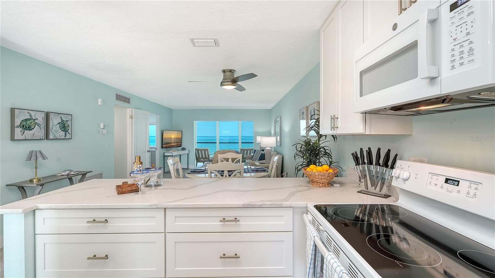 Condominium at 9000 BLIND PASS RD #303, SARASOTA, photo 14 of 25