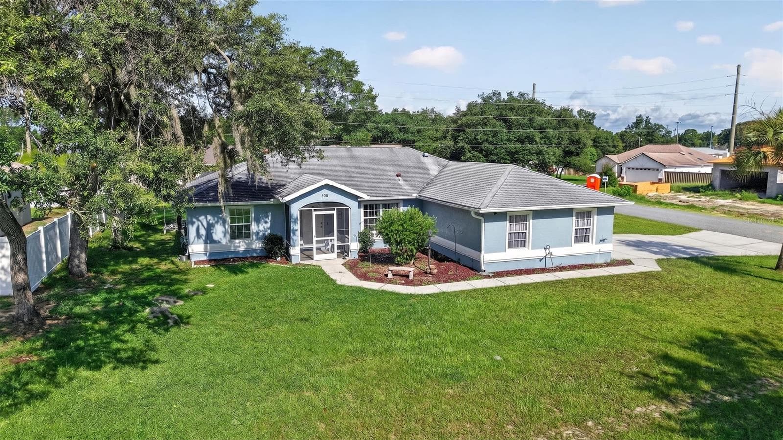 304 MARION OAKS CRSE
