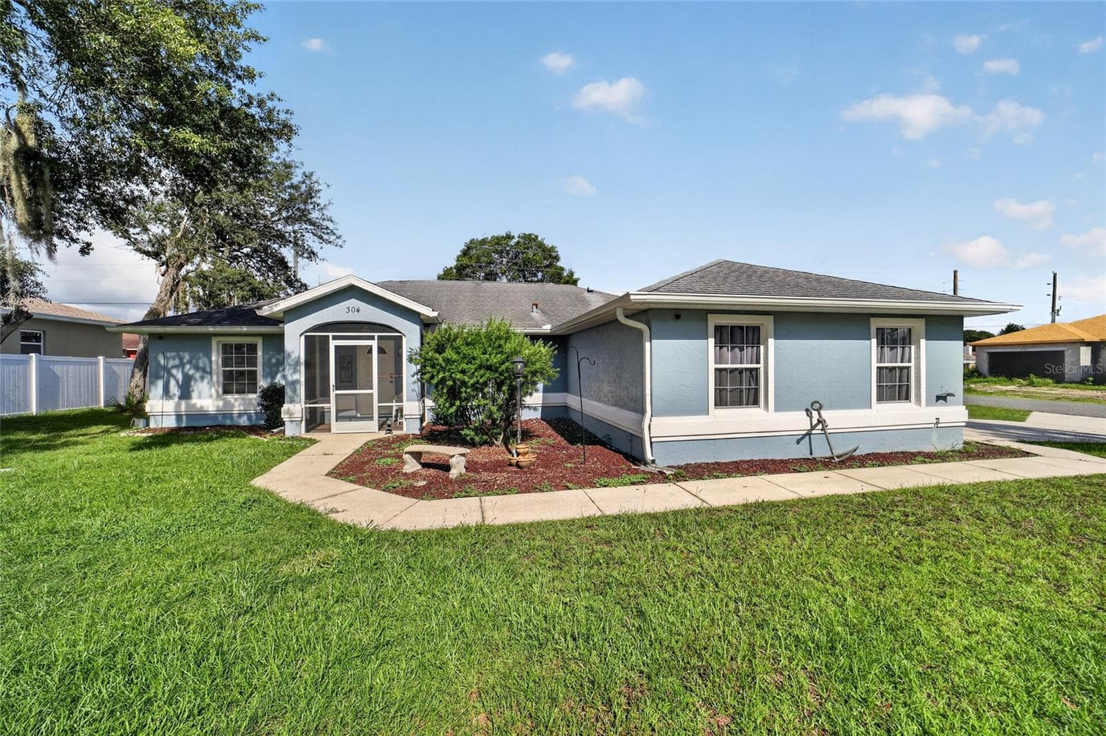 Single Family Residence at 304 MARION OAKS CRSE, OCALA, photo 4 of 73