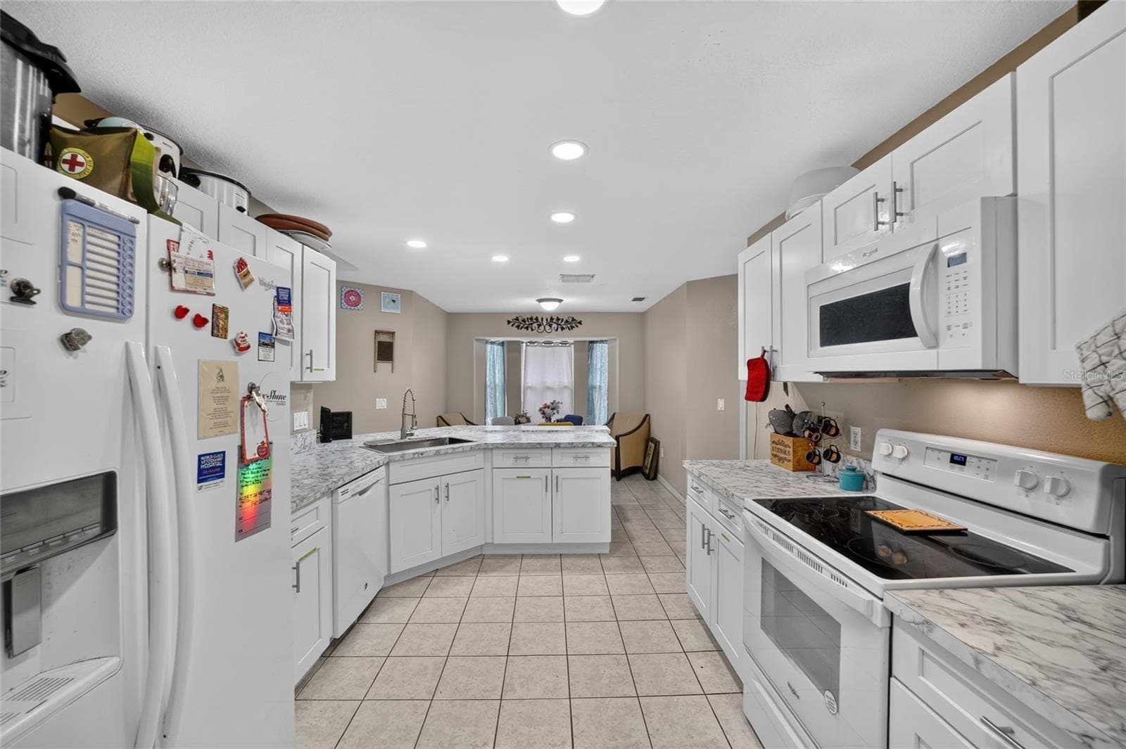 Single Family Residence at 304 MARION OAKS CRSE, OCALA, photo 19 of 73