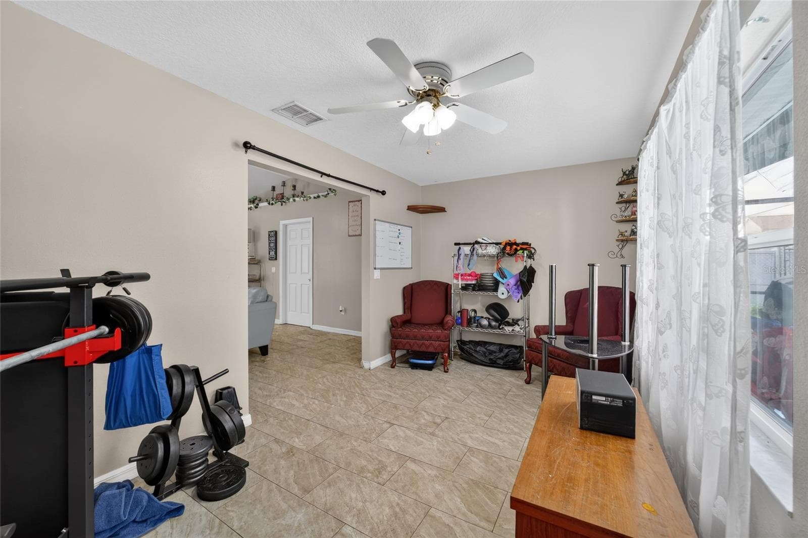 Single Family Residence at 304 MARION OAKS CRSE, OCALA, photo 43 of 73