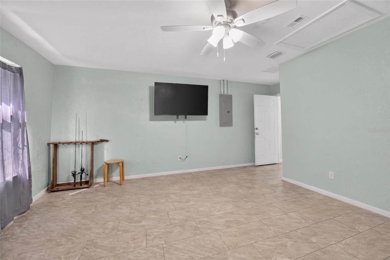Garage - 304 MARION OAKS CRSE, OCALA