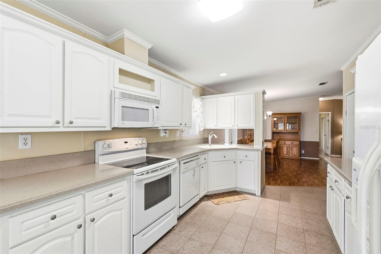 Manufactured Home at 9790 66TH ST N #357, PINELLAS PARK, photo 10 of 38