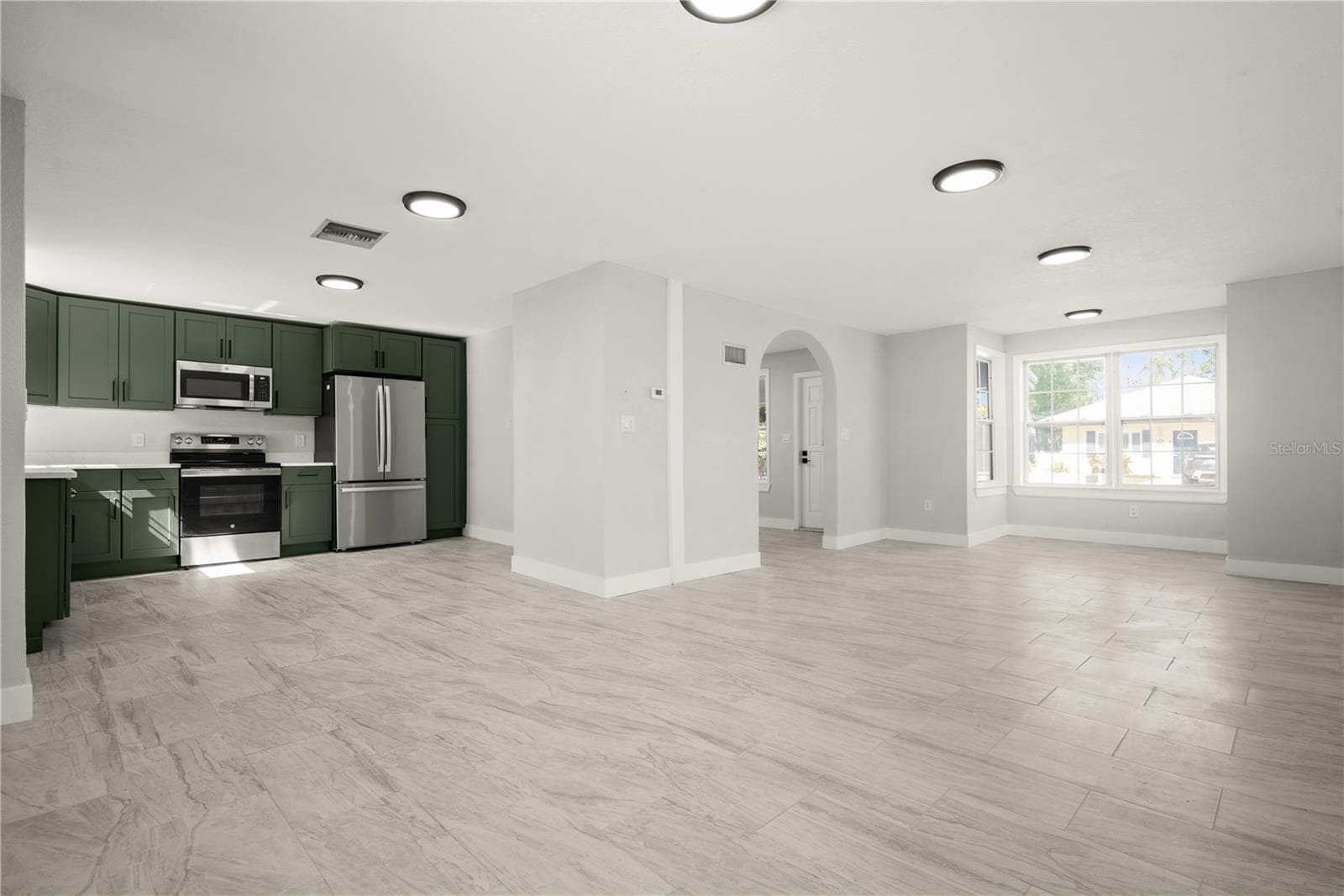 Single Family Residence at 309 BATH ST, TARPON SPRINGS, photo 5 of 44