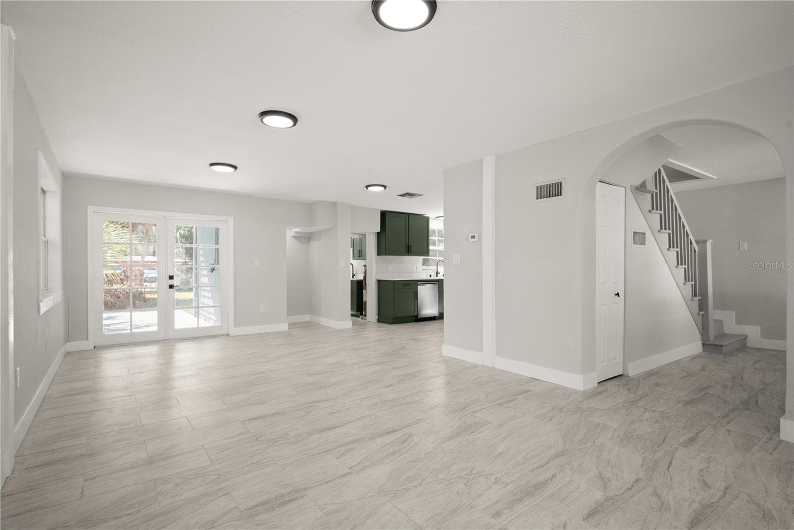 Single Family Residence at 309 BATH ST, TARPON SPRINGS, photo 13 of 44