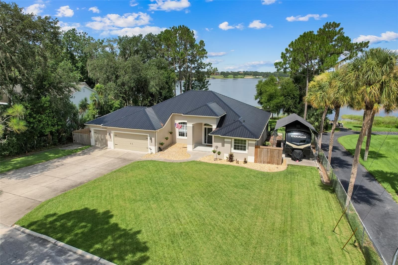 Single Family Residence at 18233 ROSE ST, GROVELAND, photo 3 of 60