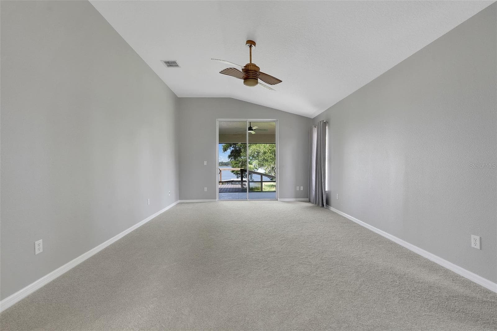 Single Family Residence at 18233 ROSE ST, GROVELAND, photo 24 of 60
