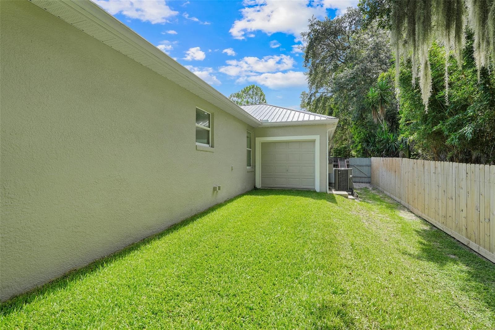 Single Family Residence at 18233 ROSE ST, GROVELAND, photo 41 of 60