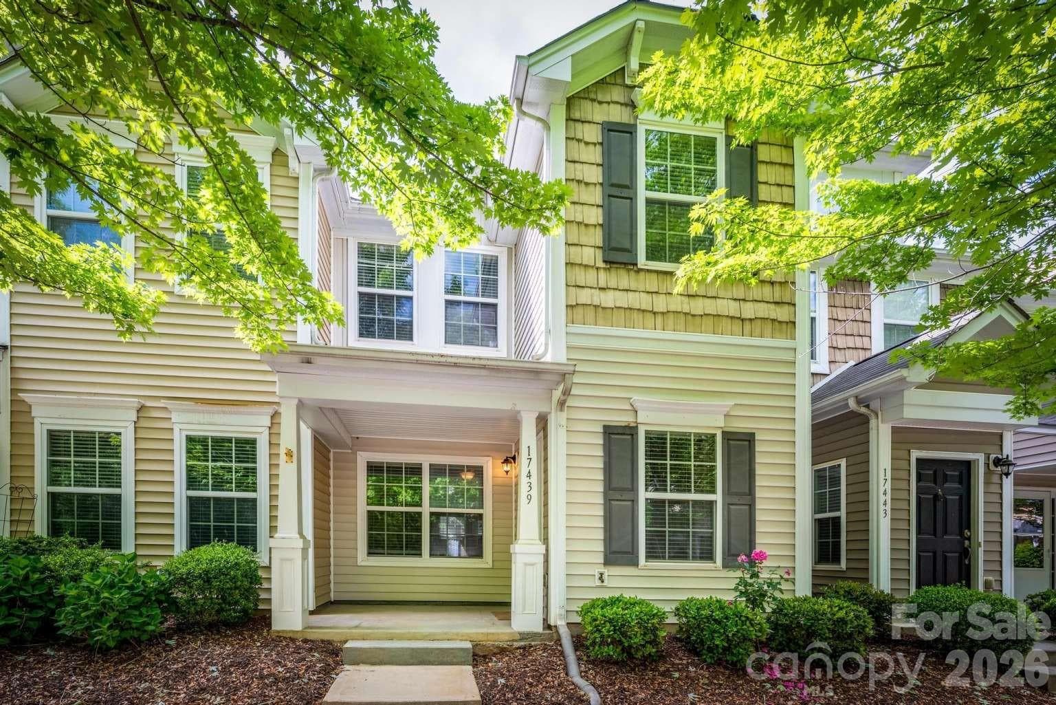 Townhouse at 17439 Caldwell Track Drive, Cornelius, photo 2 of 26