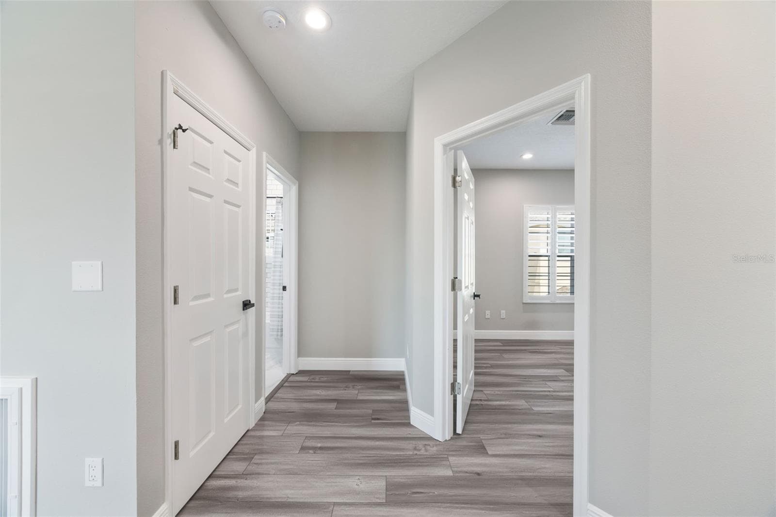 Carriage House Bedroom - 510 WINTERSIDE DR, APOLLO BEACH