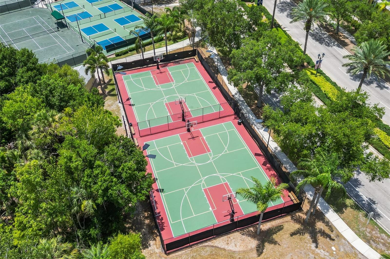 Sports Courts - 510 WINTERSIDE DR, APOLLO BEACH