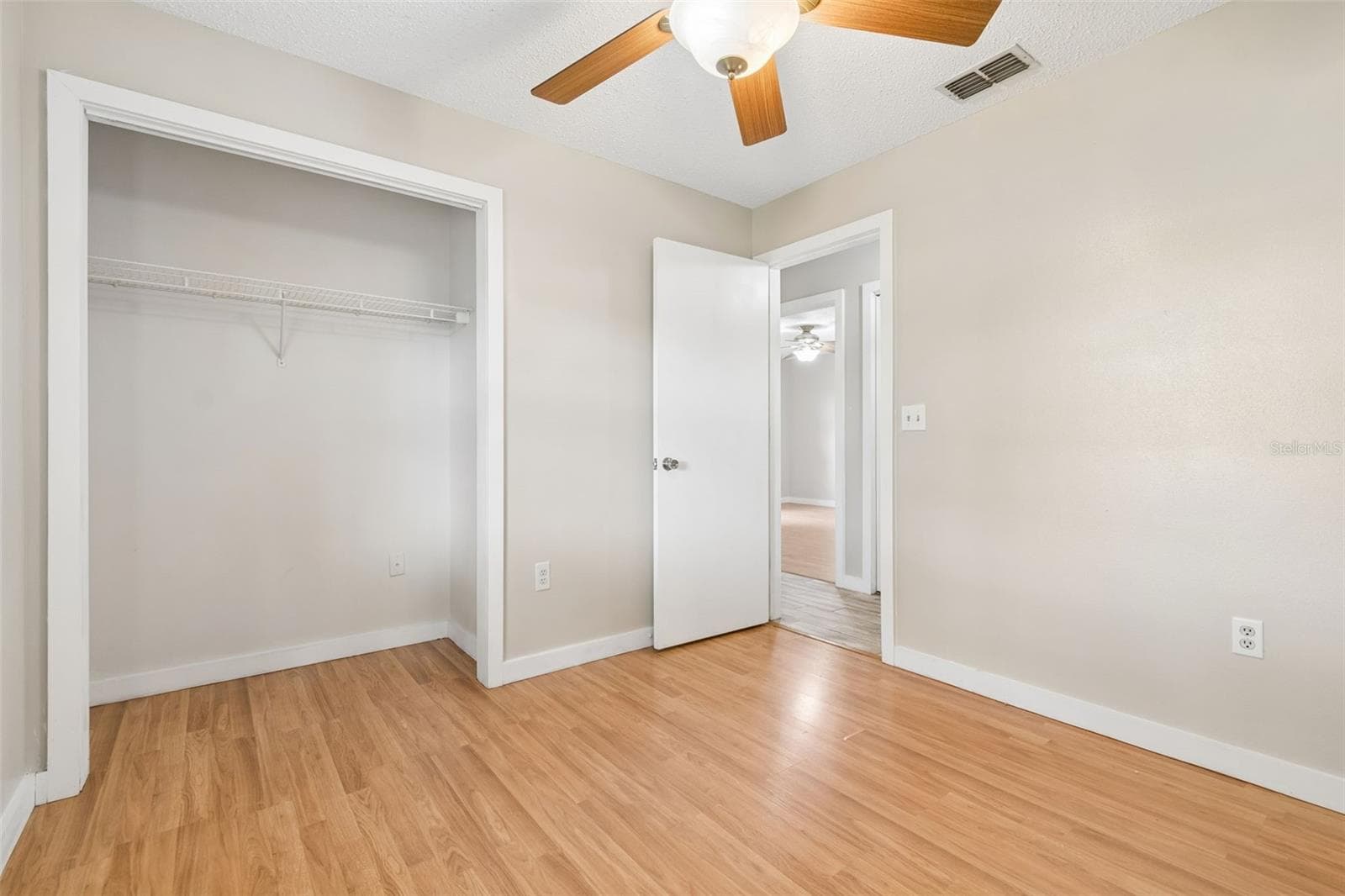 Single Family Residence at 336 CORBETT RD, LITHIA, photo 22 of 47