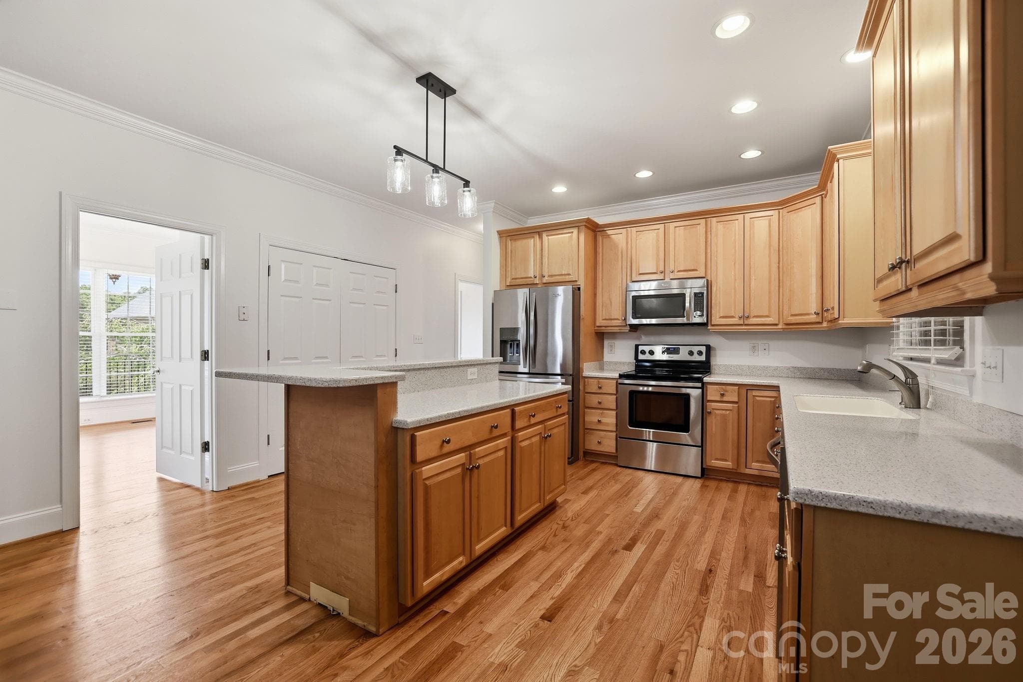 Single Family Residence at 4024 Wild Nursery Court, Charlotte, photo 8 of 39