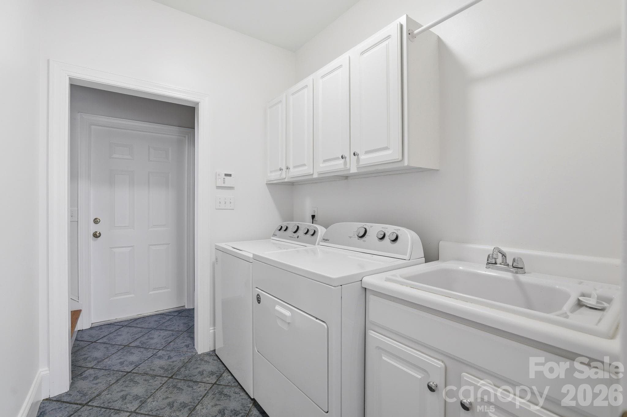 Single Family Residence at 4024 Wild Nursery Court, Charlotte, photo 25 of 39