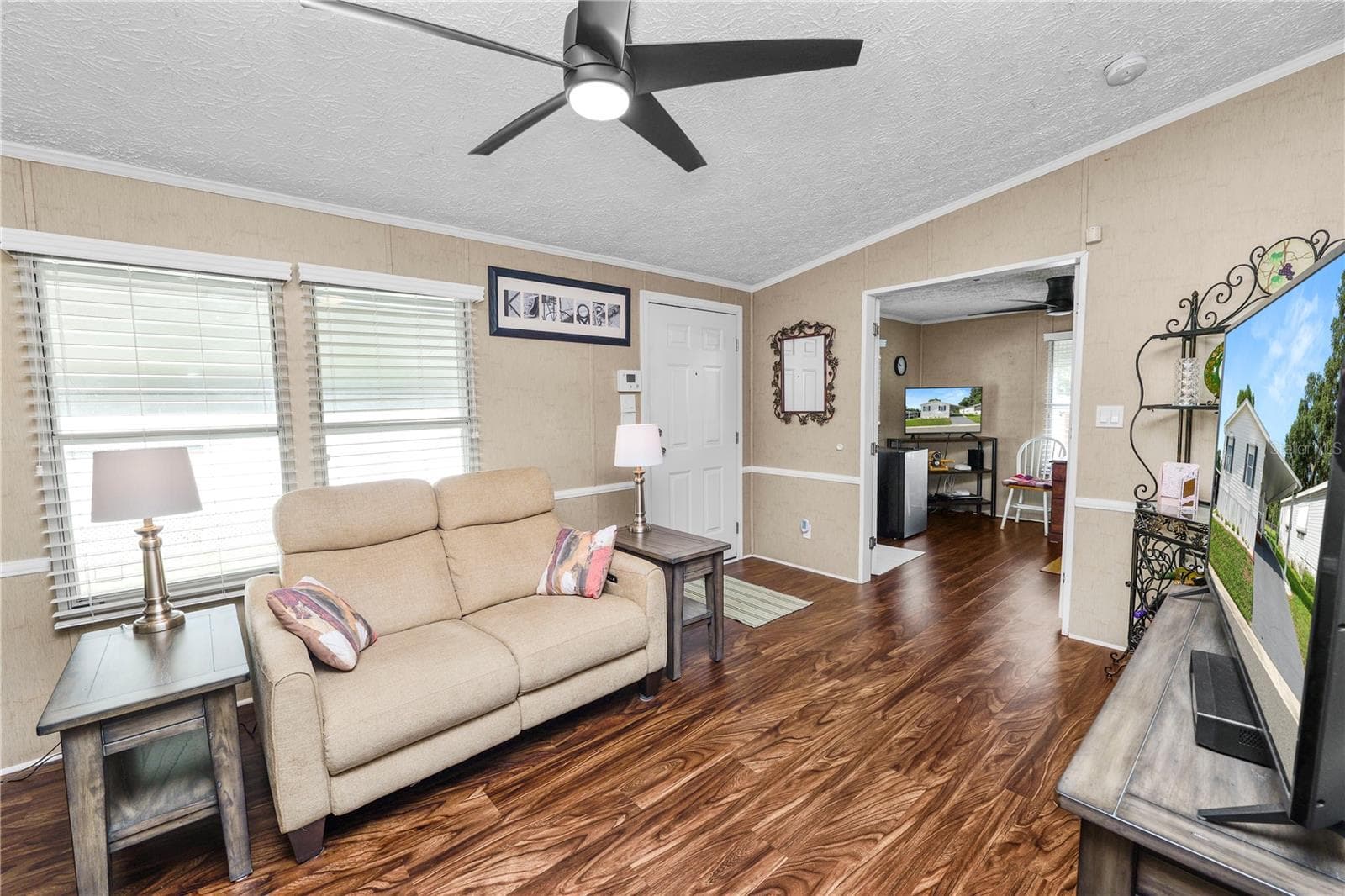 Manufactured Home at 618 CASSANDRA LN, LAKELAND, photo 10 of 53