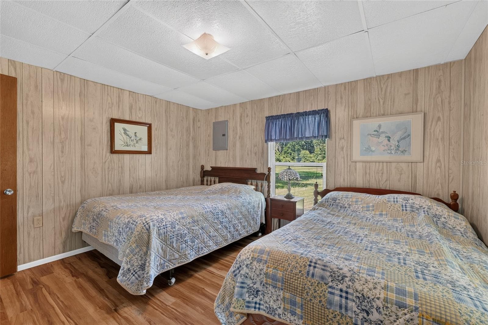 Single Family Residence at 148 LAKE SHORE TER, INTERLACHEN, photo 23 of 54