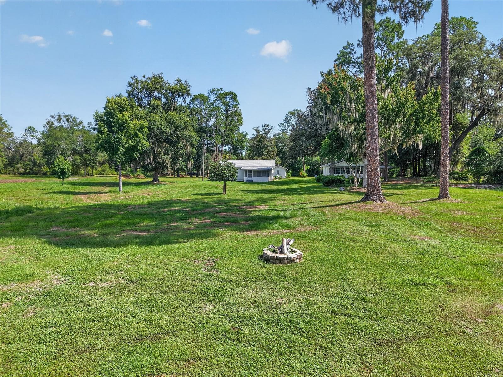 Single Family Residence at 148 LAKE SHORE TER, INTERLACHEN, photo 31 of 54