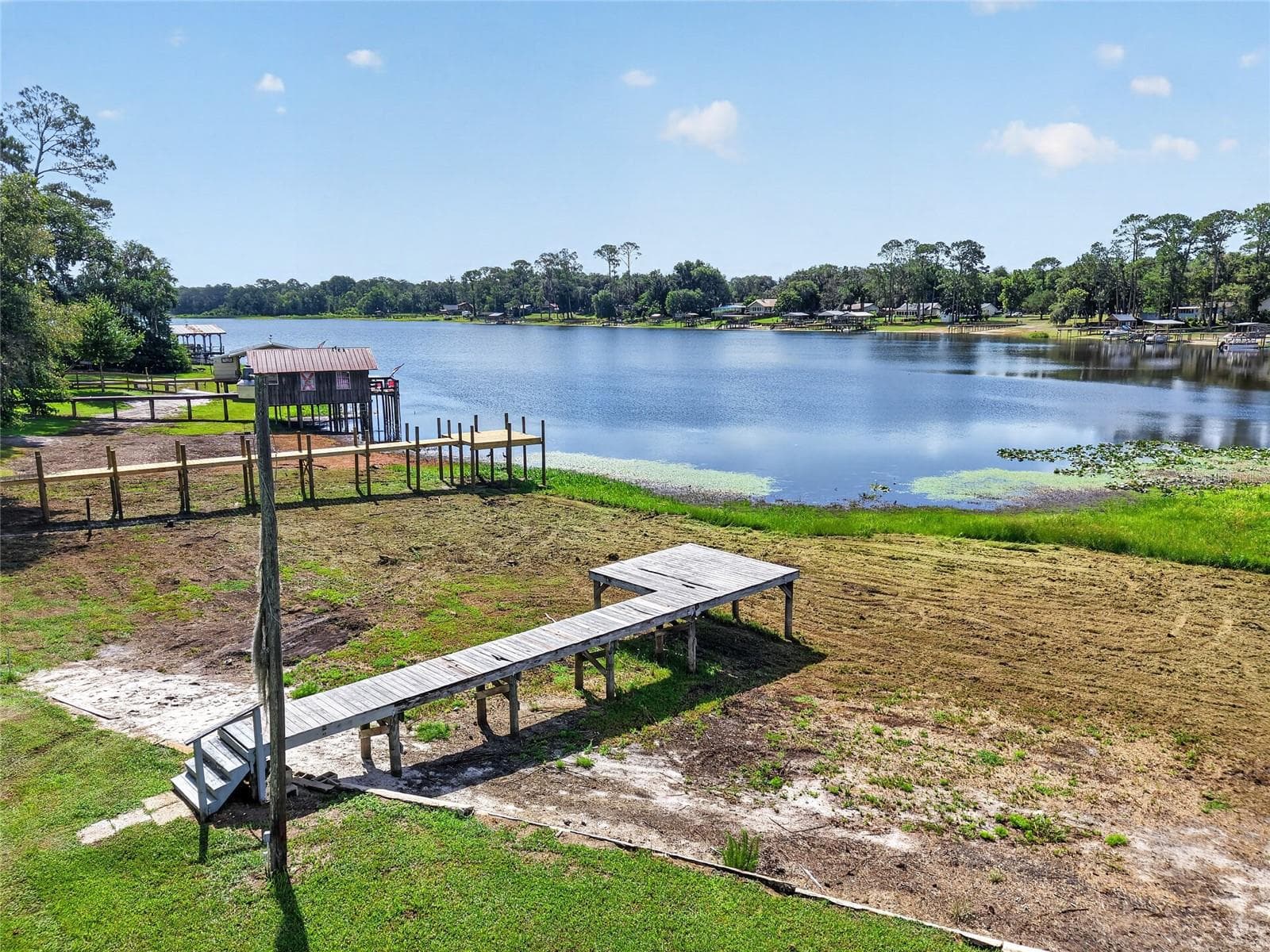 Single Family Residence at 148 LAKE SHORE TER, INTERLACHEN, photo 33 of 54