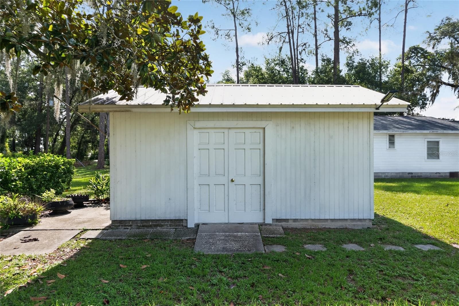 Single Family Residence at 148 LAKE SHORE TER, INTERLACHEN, photo 41 of 54