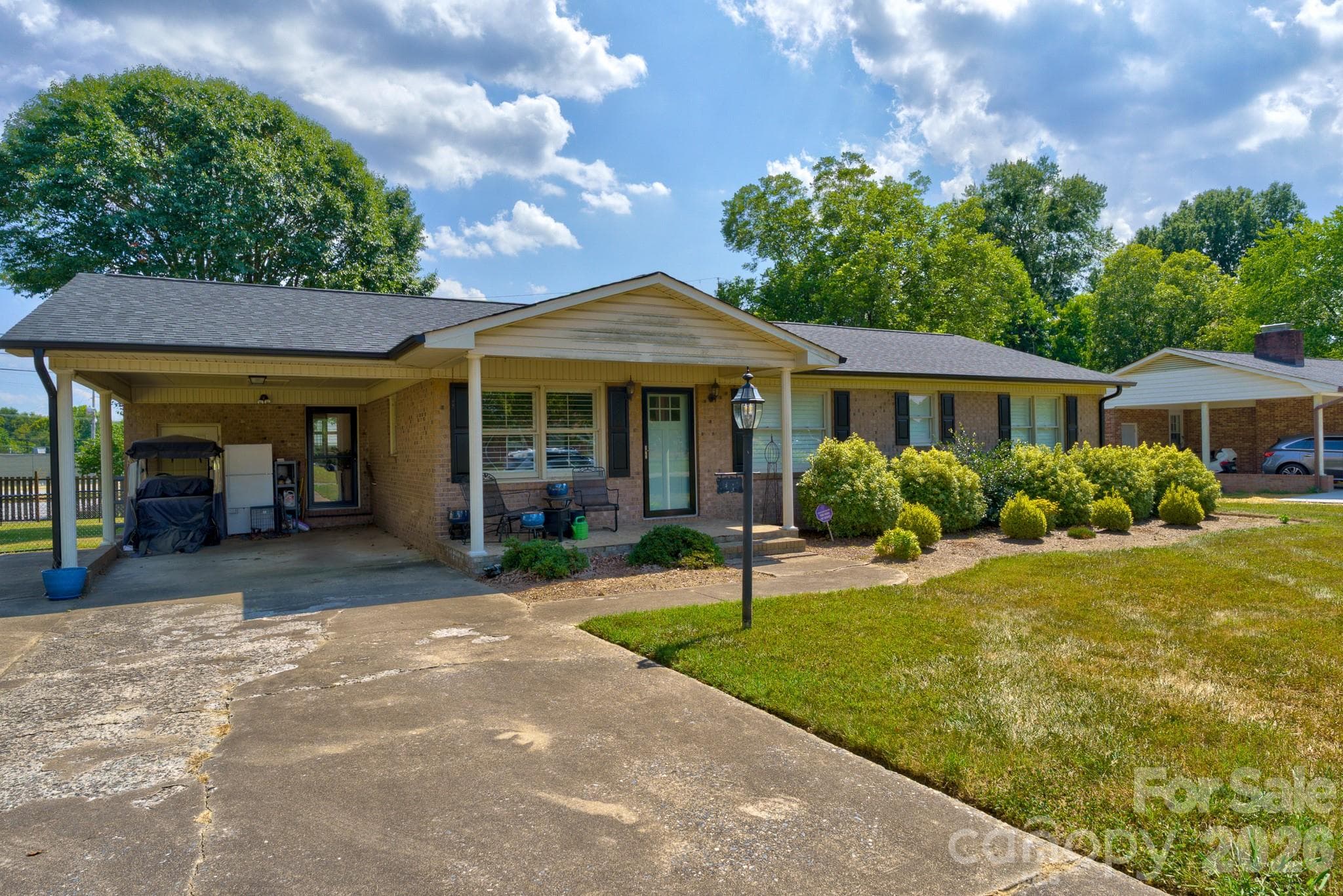 Single Family Residence at 1014 Ranbar Street, Cherryville, photo 2 of 16